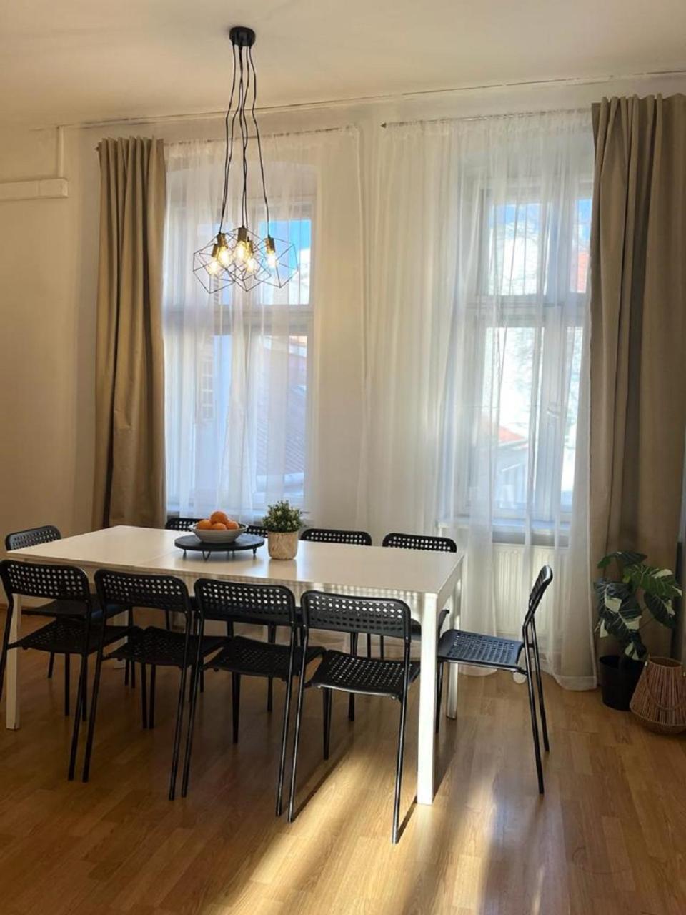 Olivia - Old Town Apartment Pressburg